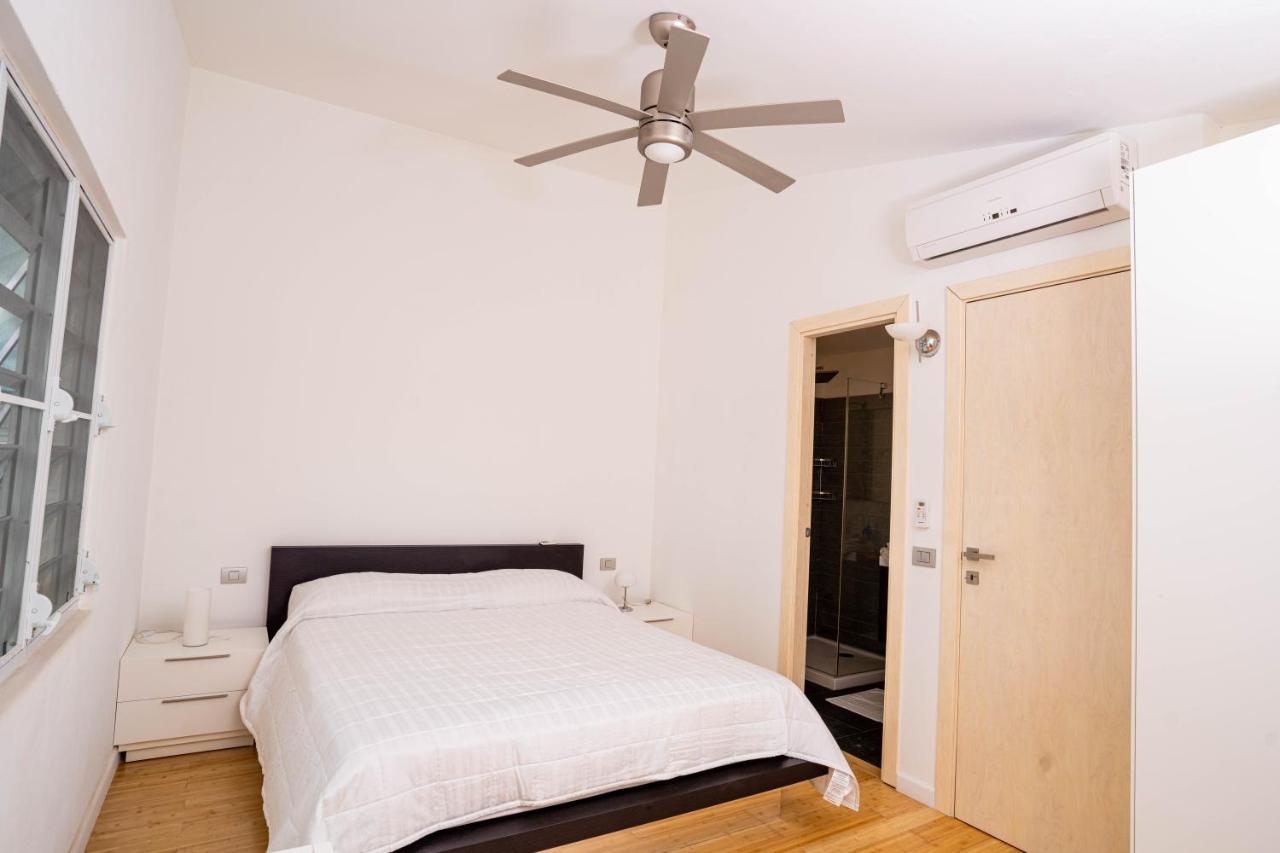 Antigua Chiama Italia Villas Jolly Harbour Ngoại thất bức ảnh
