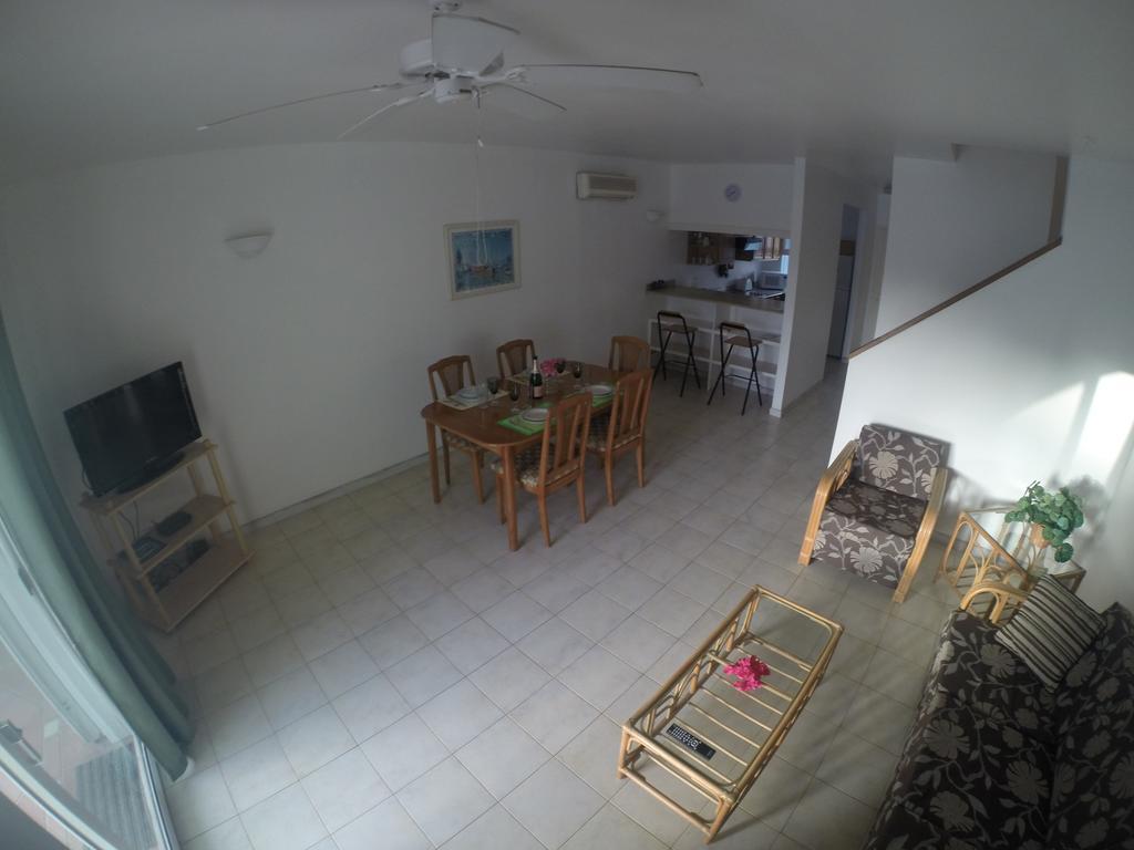 Antigua Chiama Italia Villas Jolly Harbour Ngoại thất bức ảnh