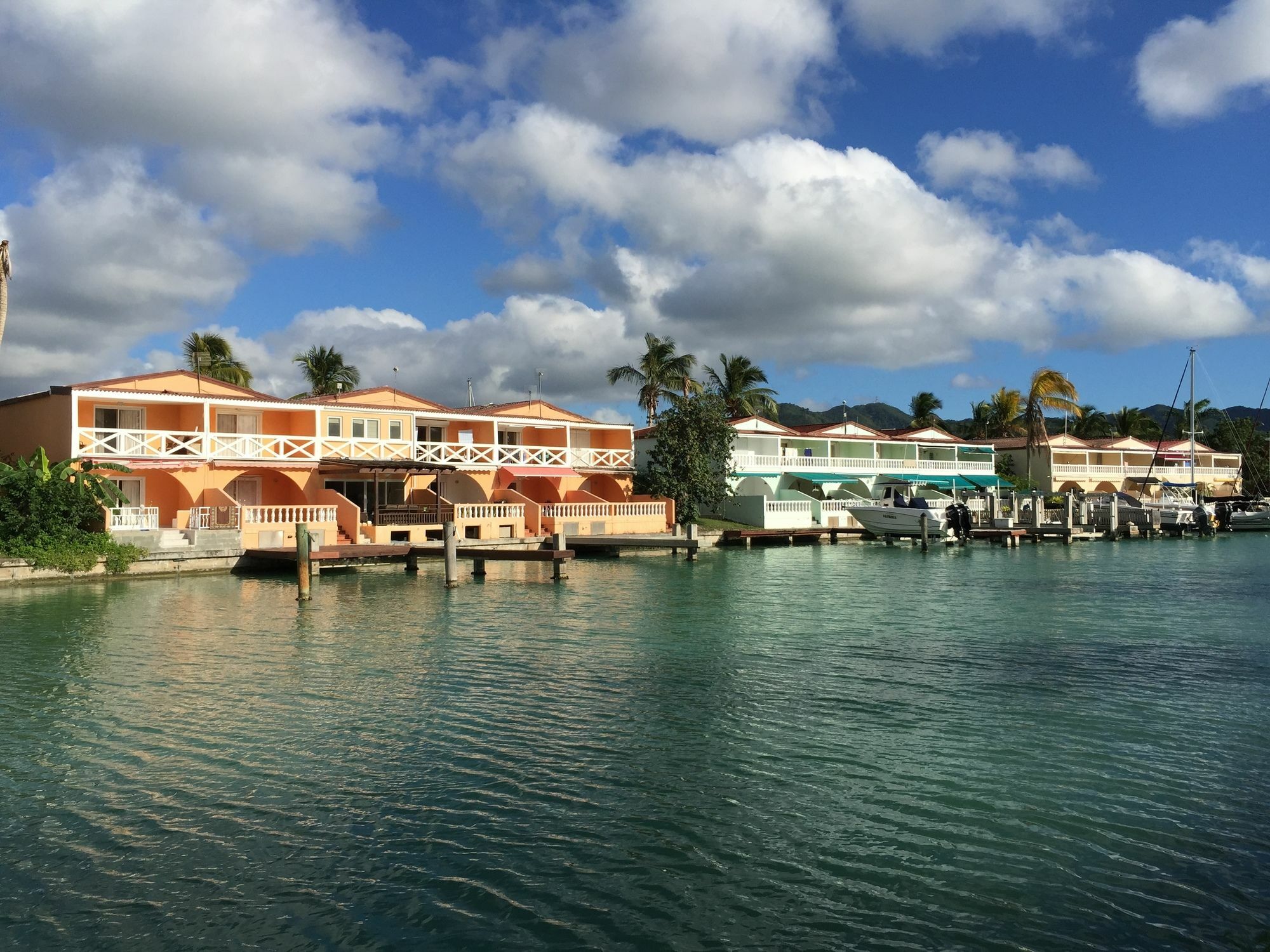 Antigua Chiama Italia Villas Jolly Harbour Ngoại thất bức ảnh